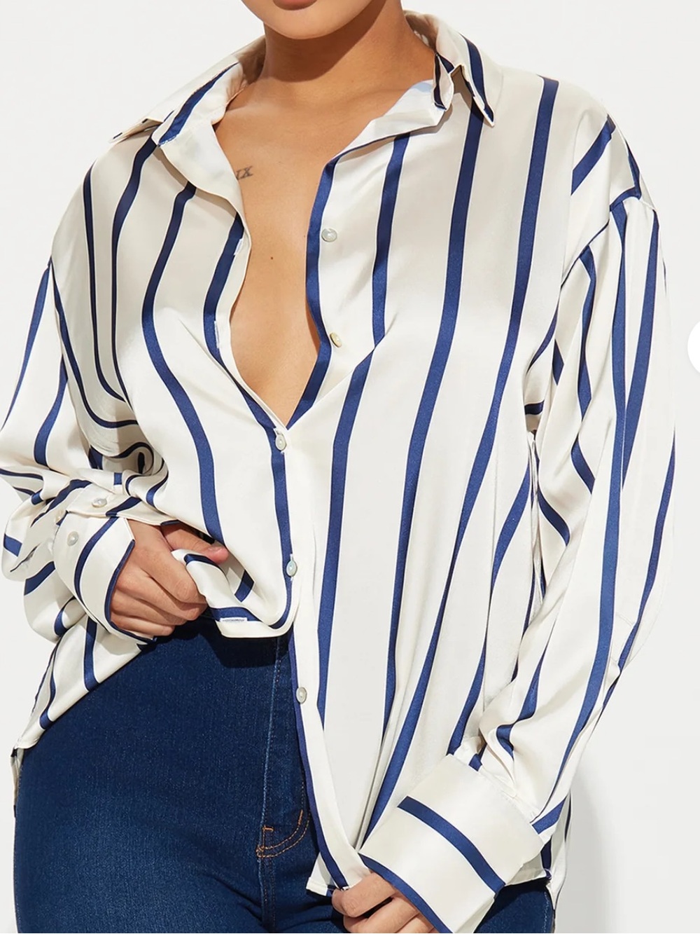 Fashion Nova Bayside Striped Satin Shirt Blouse Ivory Navy Blue Wide Cuff Small